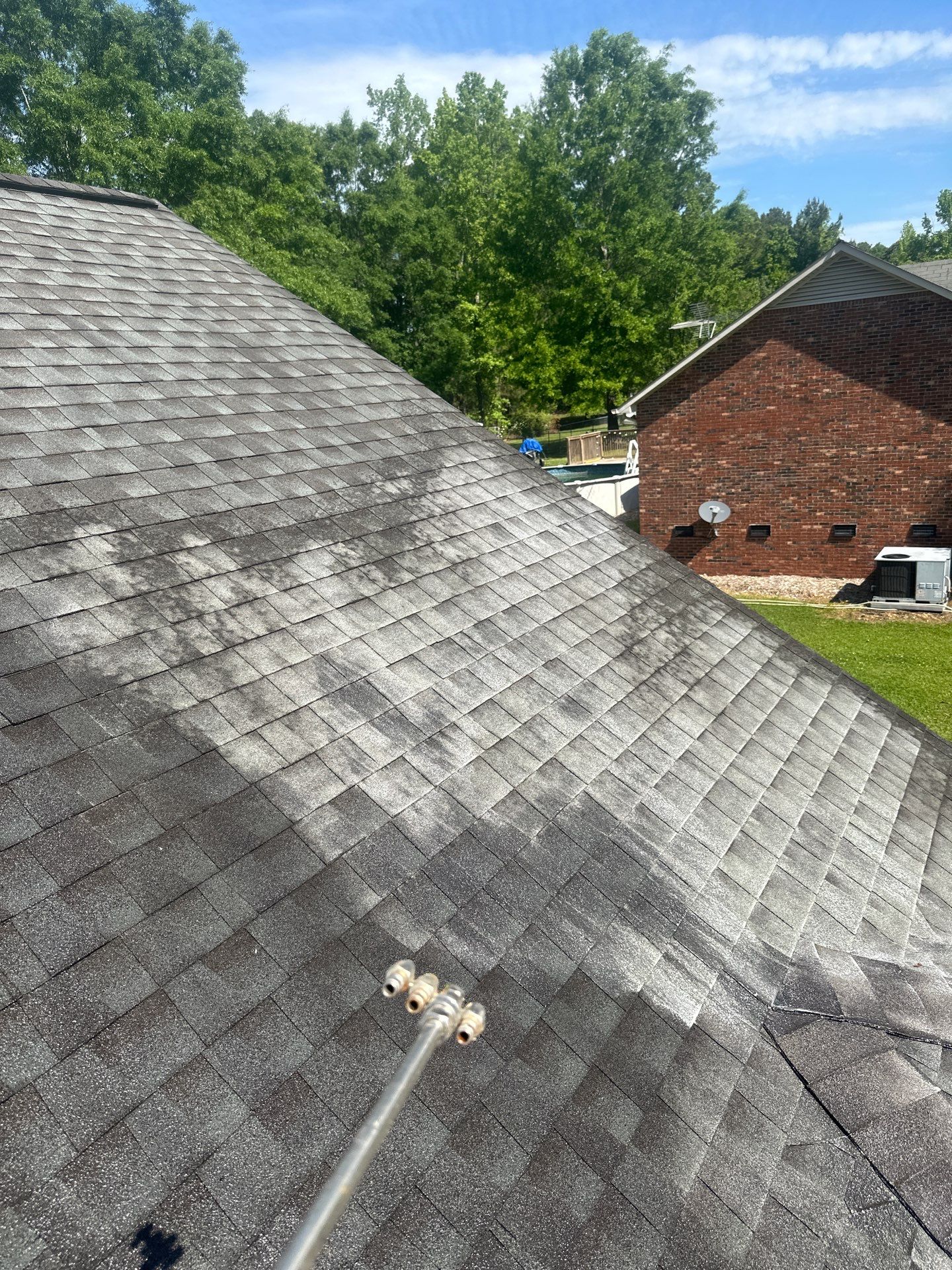 Roof Washing in Holland example 4